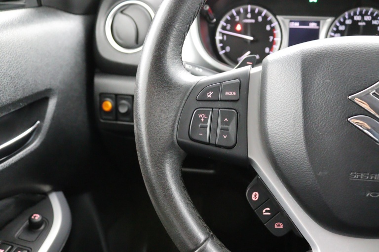 Suzuki Vitara - 1.6 Exclusive Allgrip Automaat 17