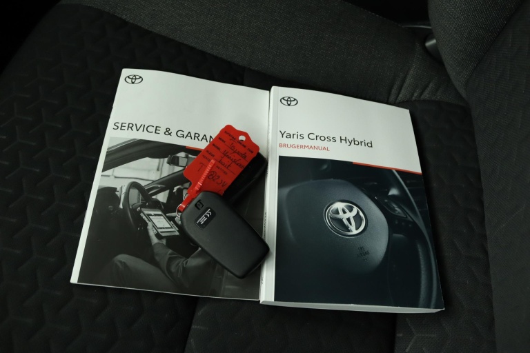 Toyota Yaris Cross - 1.5 Hybrid Executive Limited 11