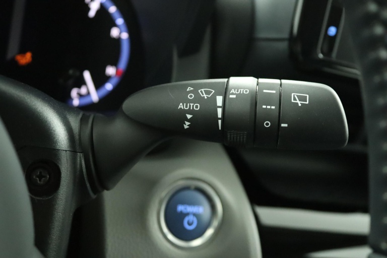 Toyota Yaris Cross - 1.5 Hybrid Executive Limited 32