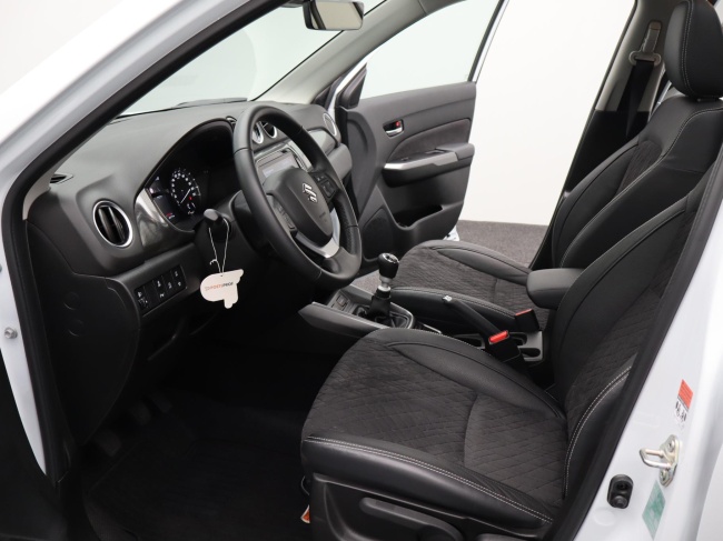 Suzuki Vitara - 1.4 Boosterjet Style Smart Hybrid
