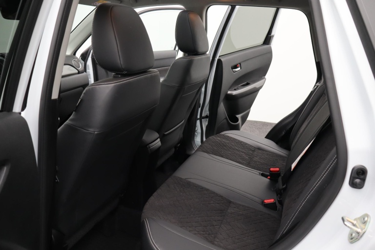 Suzuki Vitara - 1.4 Boosterjet Style Smart Hybrid 13