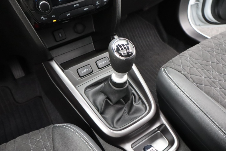 Suzuki Vitara - 1.4 Boosterjet Style Smart Hybrid 22