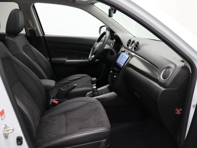 Suzuki Vitara - 1.4 Boosterjet Style Smart Hybrid