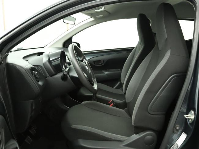 Toyota Aygo - 1.0 VVT-i x-fun