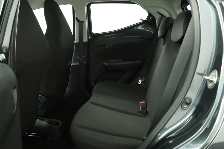 Toyota Aygo - 1.0 VVT-i x-fun 17