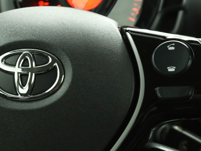 Toyota Aygo - 1.0 VVT-i x-fun