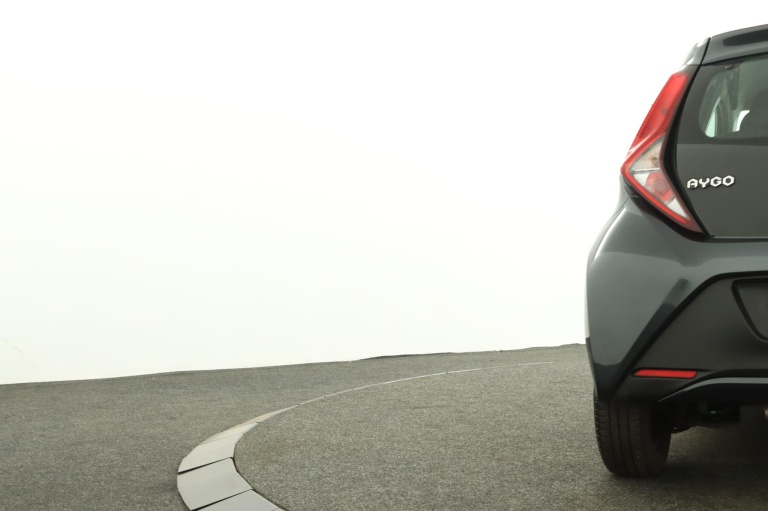 Toyota Aygo - 1.0 VVT-i x-fun 39