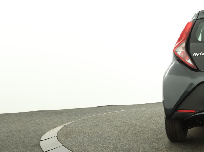 Toyota Aygo - 1.0 VVT-i x-fun