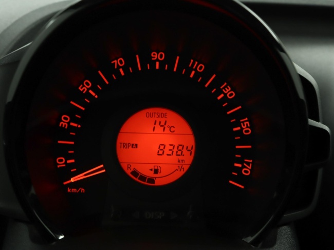 Toyota Aygo - 1.0 VVT-i x-fun