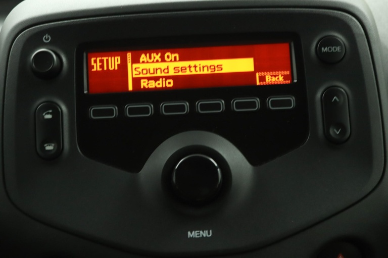 Toyota Aygo - 1.0 VVT-i x-fun 8