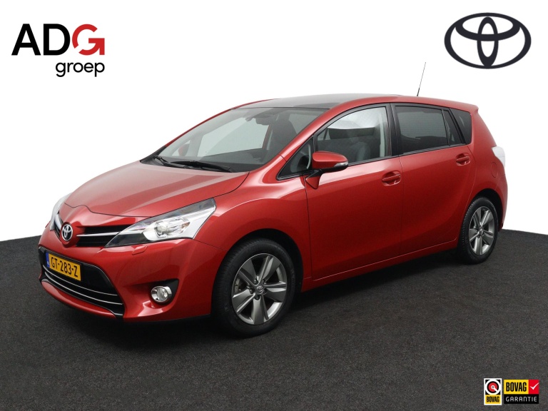 Toyota Verso - 1.8 VVT-i Dynamic Business 1