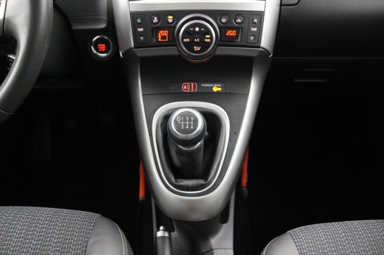 Toyota Verso - 1.8 VVT-i Dynamic Business 24