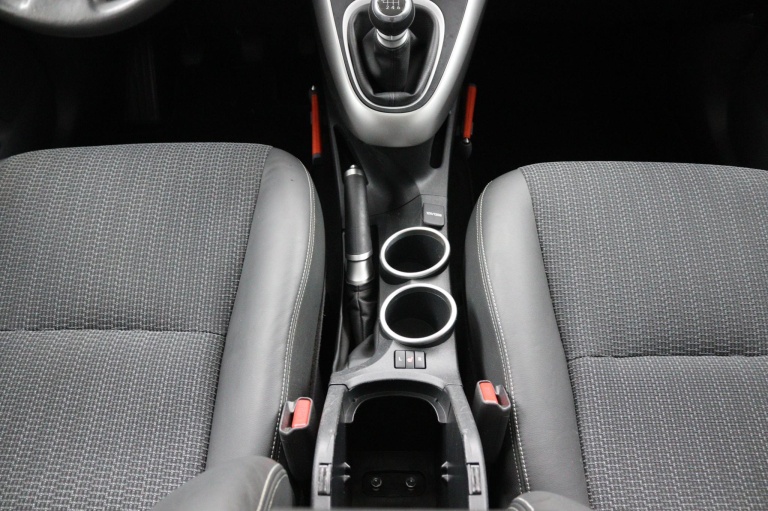 Toyota Verso - 1.8 VVT-i Dynamic Business 25