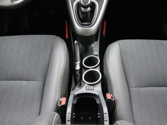 Toyota Verso - 1.8 VVT-i Dynamic Business