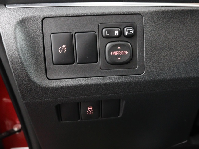 Toyota Verso - 1.8 VVT-i Dynamic Business