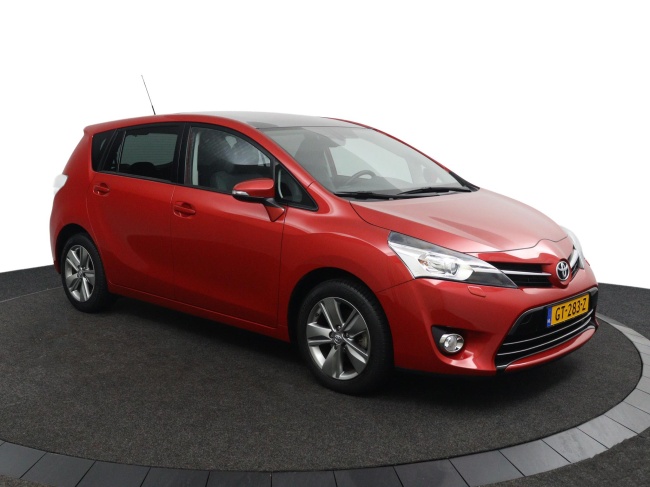 Toyota Verso - 1.8 VVT-i Dynamic Business