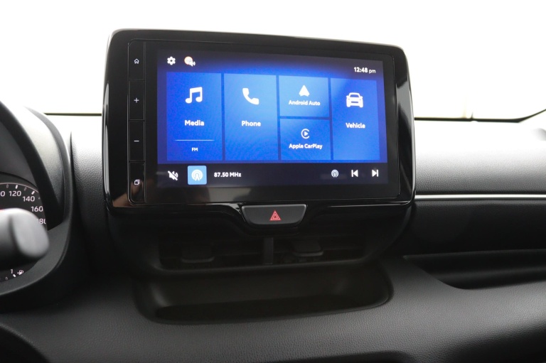 Toyota Yaris - 1.5 Hybrid 115 Comfort 15