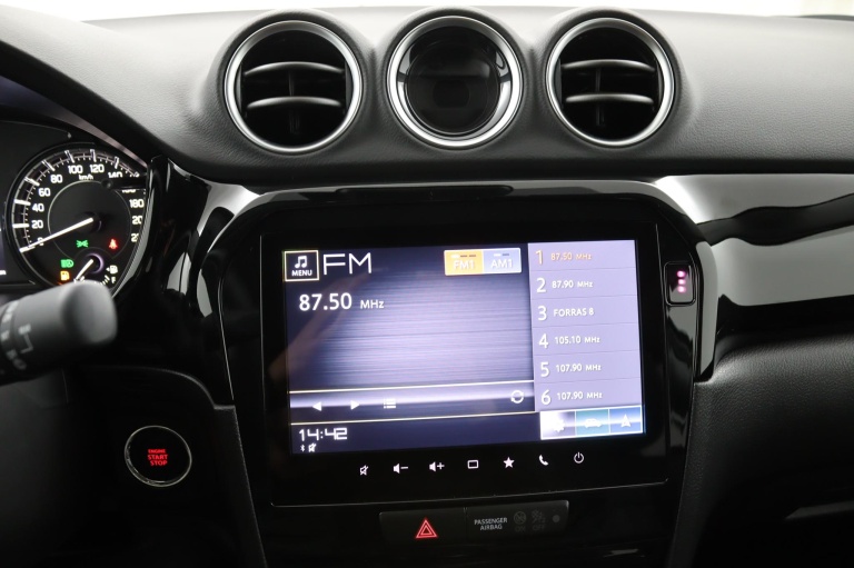 Suzuki Vitara - 1.4 Boosterjet Smart Hybrid Special Edition 14