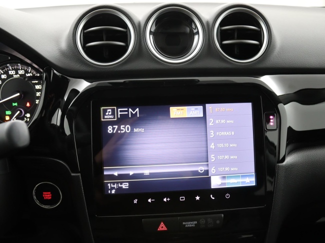 Suzuki Vitara - 1.4 Boosterjet Smart Hybrid Special Edition