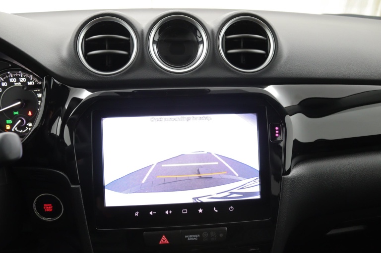 Suzuki Vitara - 1.4 Boosterjet Smart Hybrid Special Edition 15