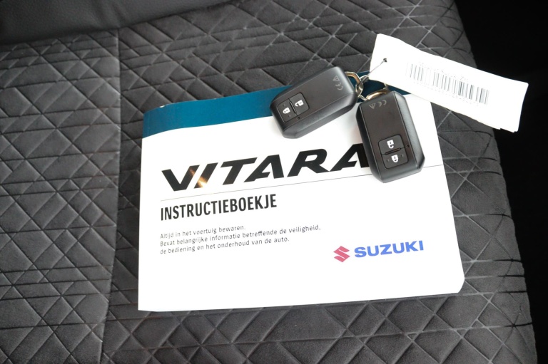 Suzuki Vitara - 1.4 Boosterjet Smart Hybrid Special Edition 26