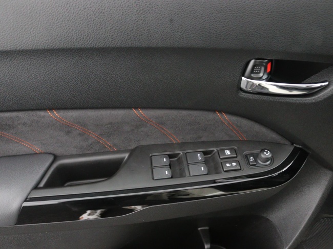 Suzuki Vitara - 1.4 Boosterjet Smart Hybrid Special Edition