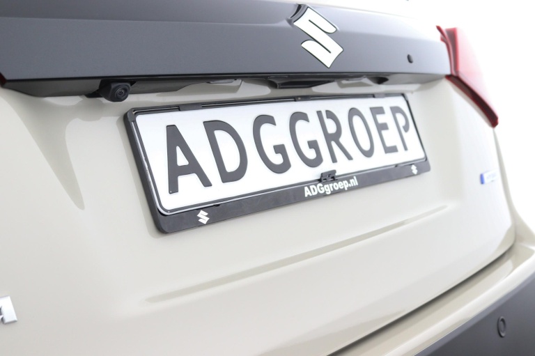 Suzuki Vitara - 1.4 Boosterjet Smart Hybrid Special Edition 36