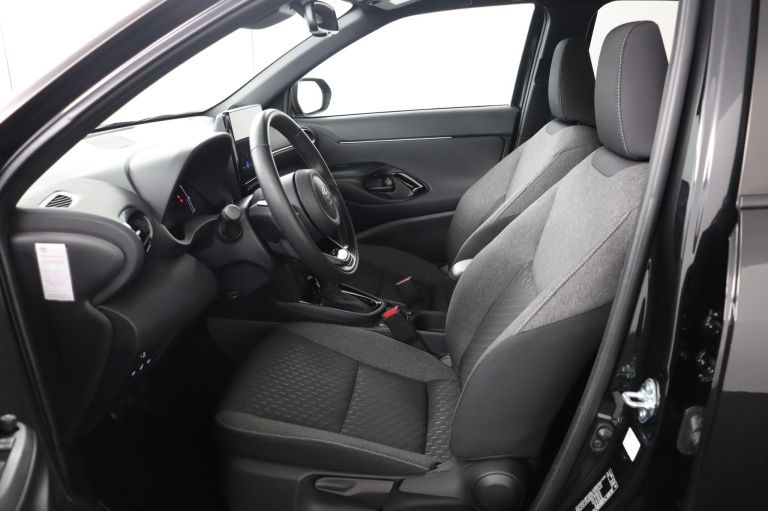 Toyota Yaris Cross - 1.5 Hybrid 130 First Edition 8