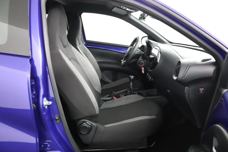 Toyota Aygo X - 1.0 VVT-i MT Play 22
