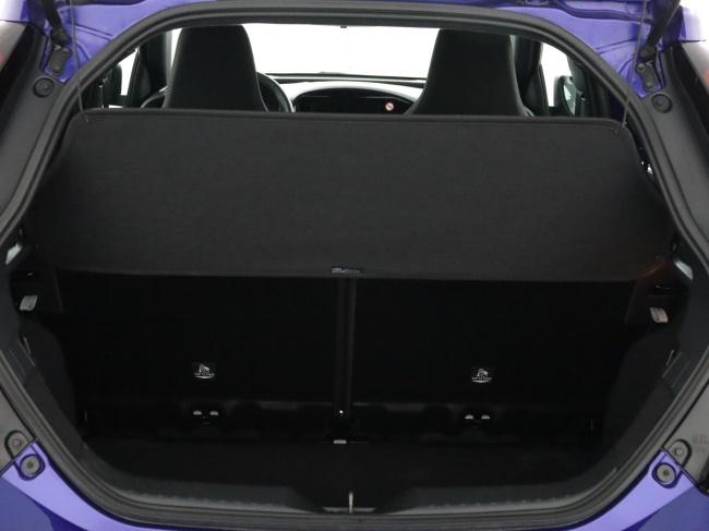 Toyota Aygo X - 1.0 VVT-i MT Play