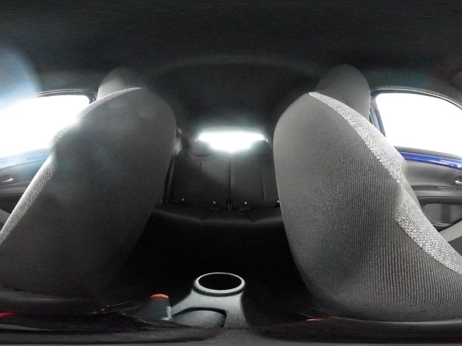 Toyota Aygo X - 1.0 VVT-i MT Play