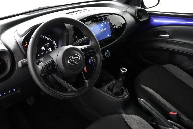 Toyota Aygo X - 1.0 VVT-i MT Play 43