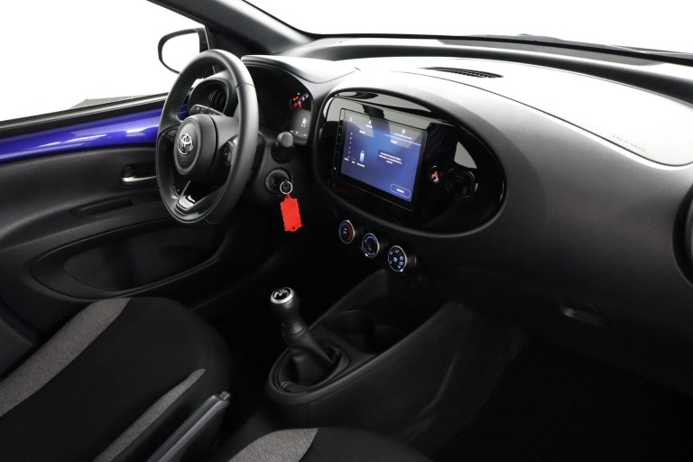 Toyota Aygo X - 1.0 VVT-i MT Play 45