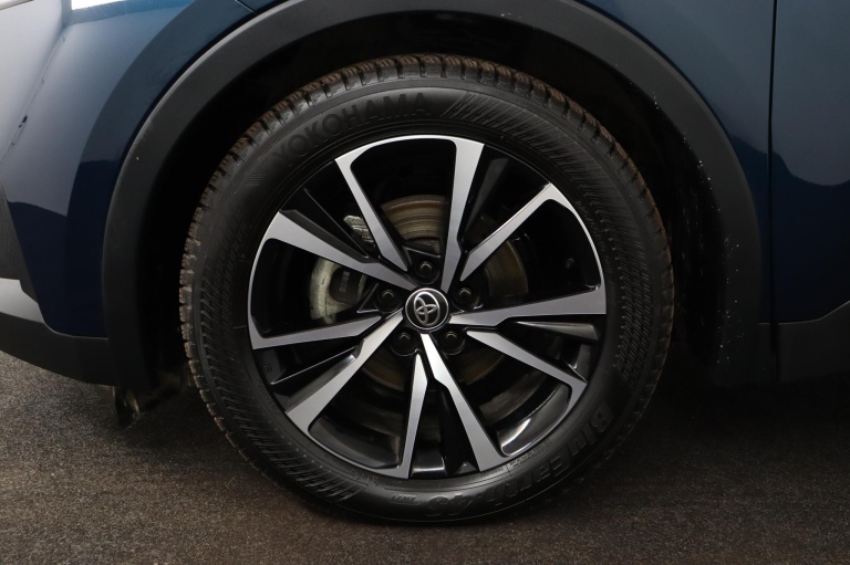 Toyota C-HR - 1.8 Hybrid 140 Dynamic 37