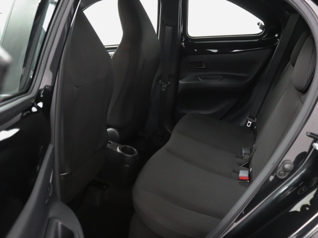 Toyota Aygo X - 1.0 VVT-i MT Play