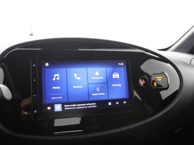 Toyota Aygo X - 1.0 VVT-i MT Play