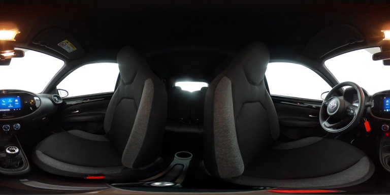 Toyota Aygo X - 1.0 VVT-i MT Play 34