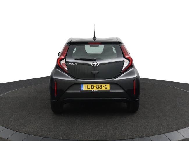 Toyota Aygo X - 1.0 VVT-i MT Play
