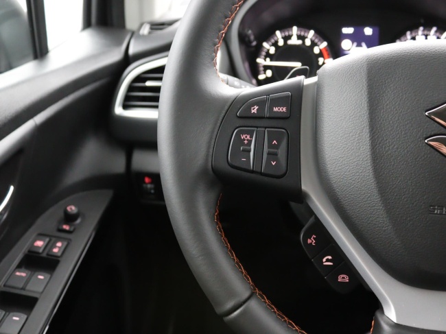 Suzuki S-Cross - 1.4 Boosterjet Special Edition Hybrid Automaat