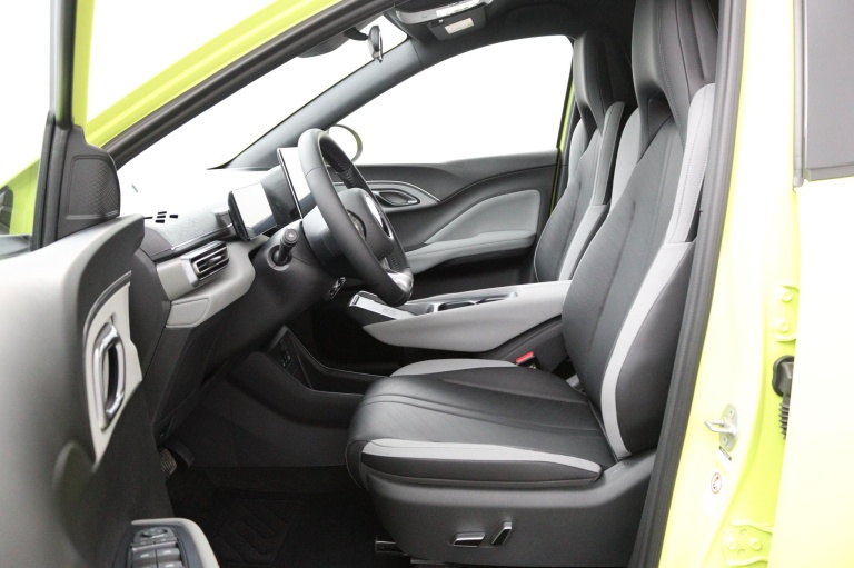 BYD DOLPHIN SURF - Comfort 43 kWh 13