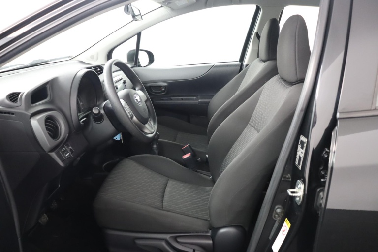 Toyota Yaris - 1.0 VVT-i Comfort 16