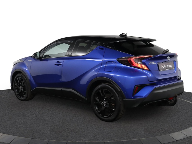 Toyota C-HR - 1.8 Hybrid Executive 12