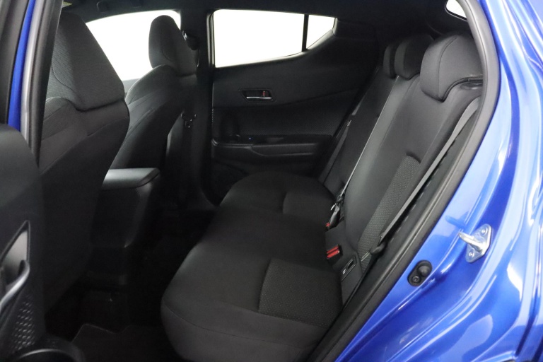 Toyota C-HR - 1.8 Hybrid Executive 18