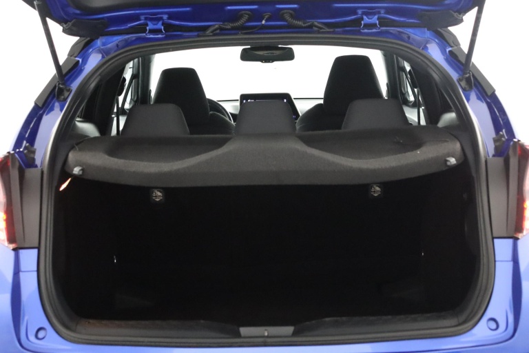 Toyota C-HR - 1.8 Hybrid Executive 23