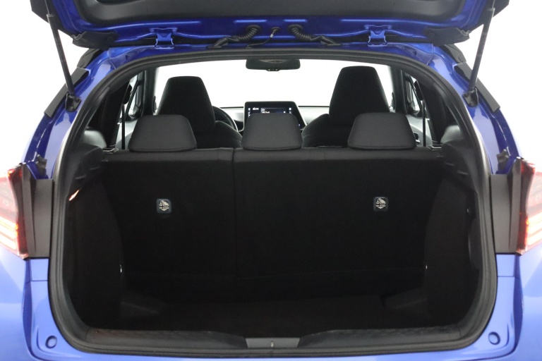 Toyota C-HR - 1.8 Hybrid Executive 24