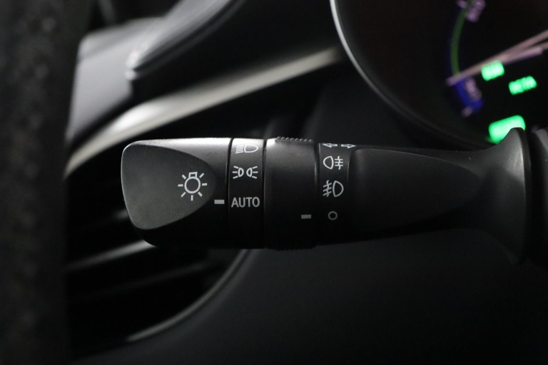 Toyota C-HR - 1.8 Hybrid Executive 31