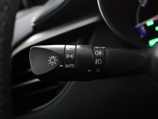 Toyota C-HR - 1.8 Hybrid Executive