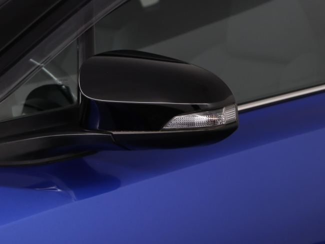 Toyota C-HR - 1.8 Hybrid Executive