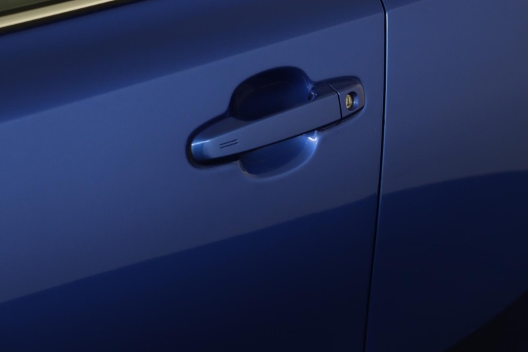 Toyota C-HR - 1.8 Hybrid Executive 37