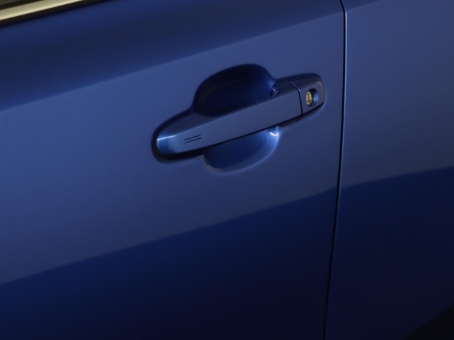 Toyota C-HR - 1.8 Hybrid Executive